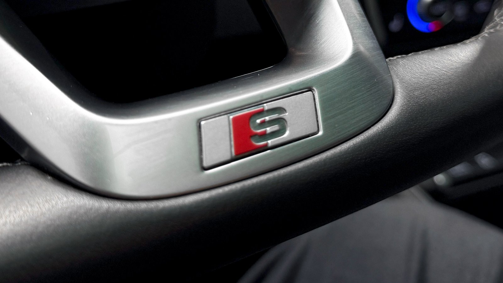 Audi Q3 S-Line 35 TFSI Sport 1.4T 2025 - Imagen 12 de 20