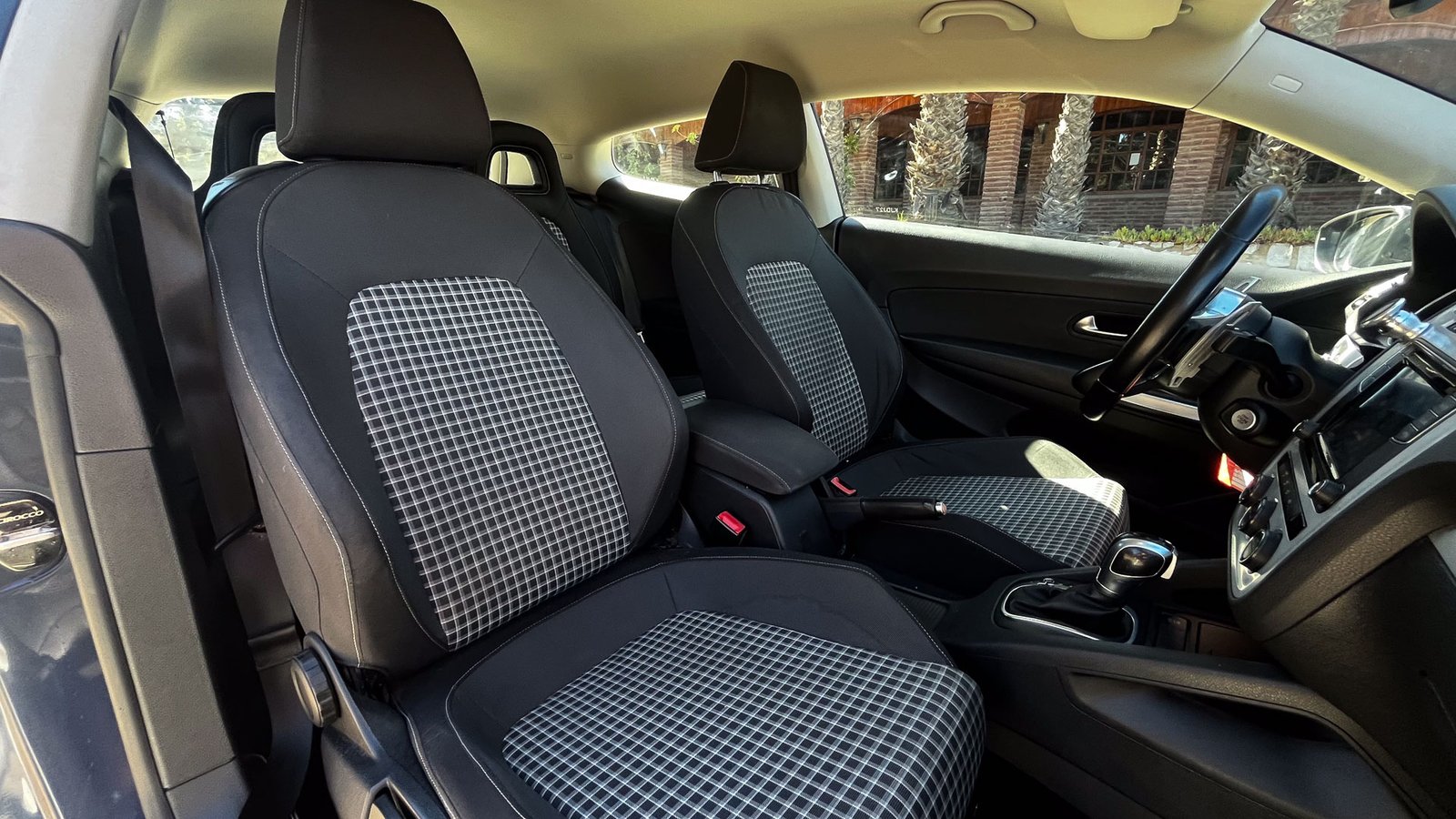 Volkswagen Scirocco 1.4TSI 2018 - Imagen 18 de 20