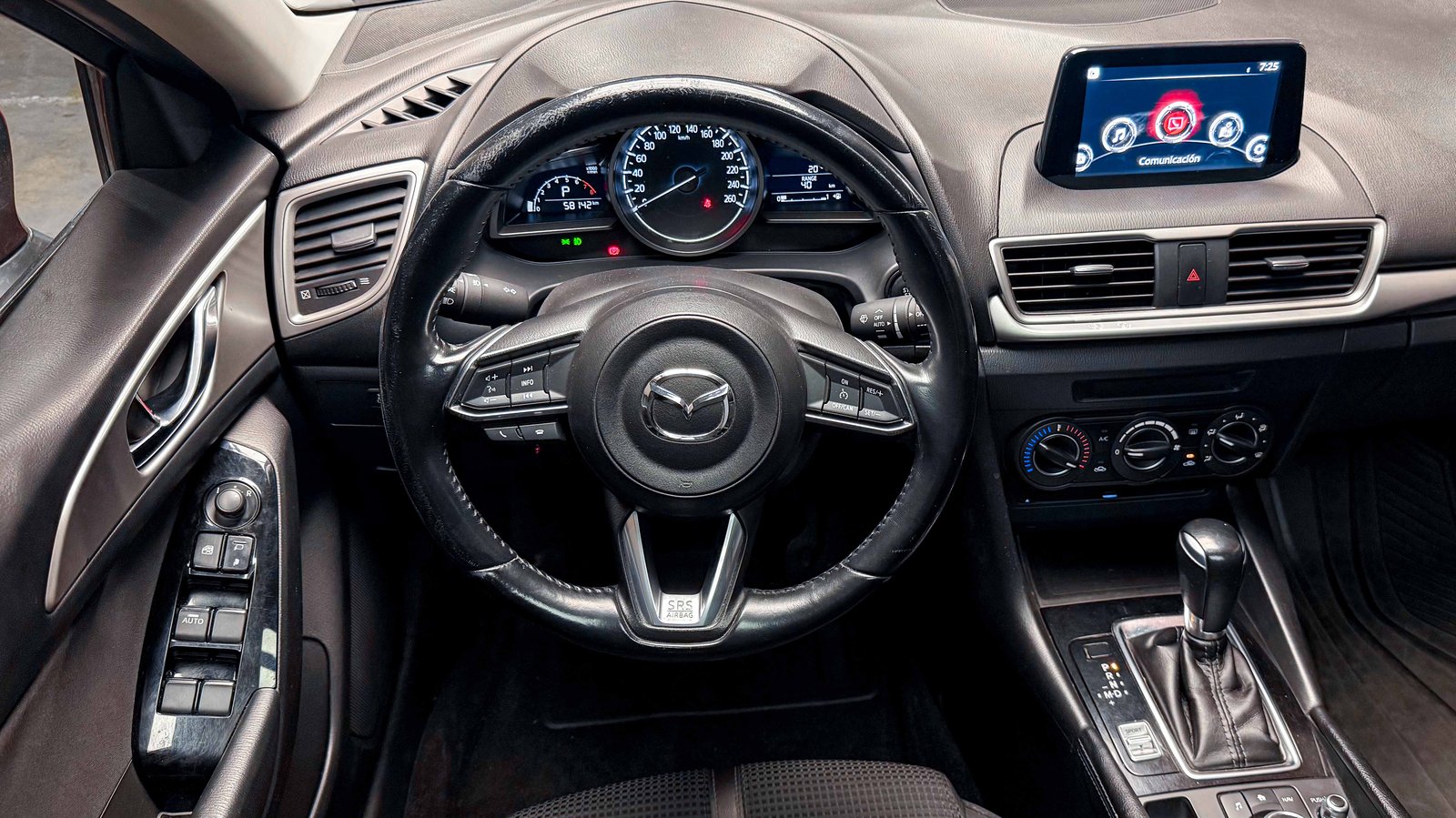 Mazda 3 V Sport HB 2.0 2018 - Imagen 12 de 20