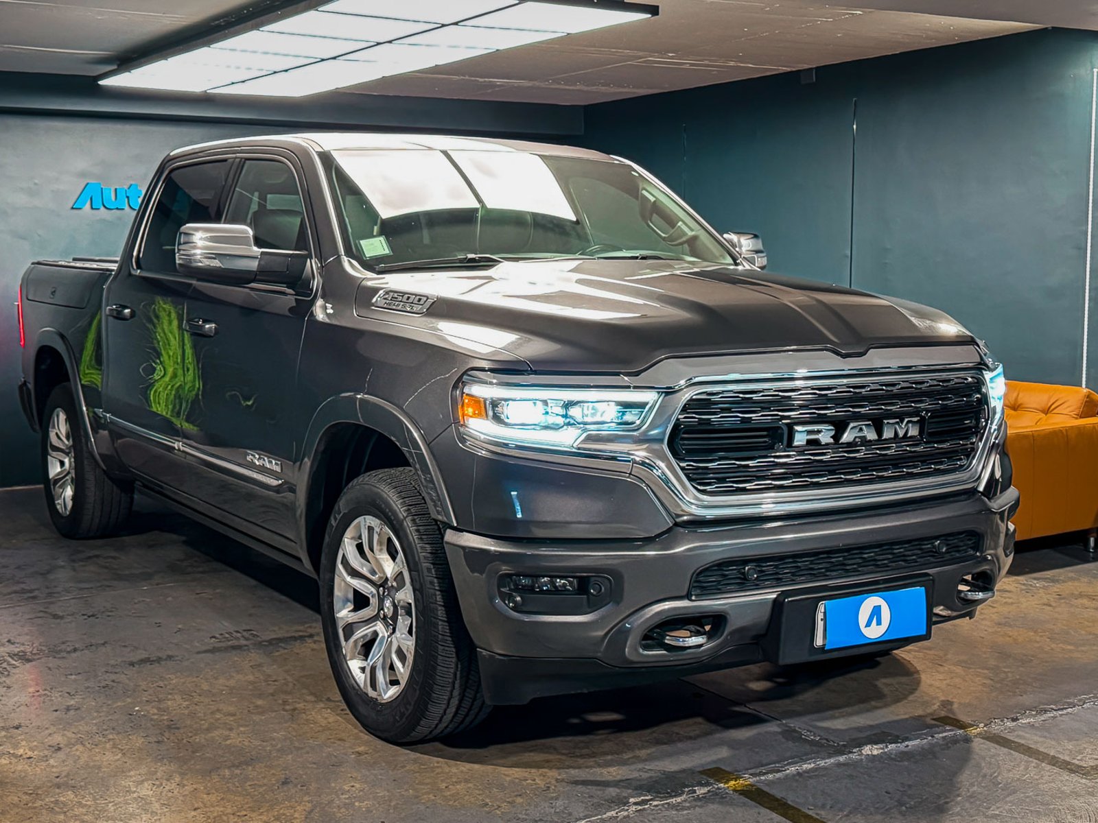 RAM 1500 Limited 4X4 5.7 AT 2024 - Foto 5 de 20