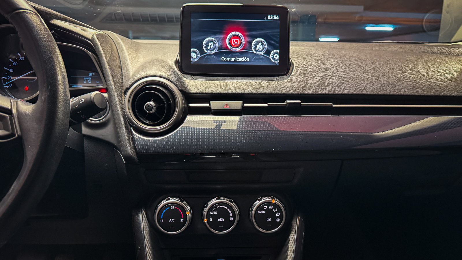 Mazda 2 SPORT 1.5 V HB 2021 - Imagen 15 de 20