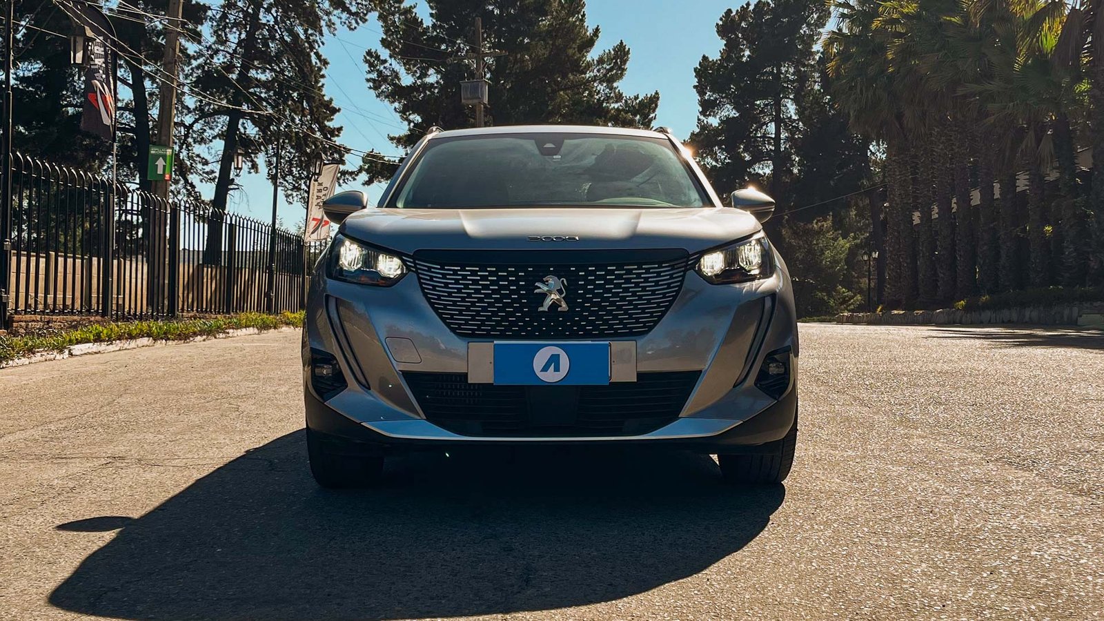 Peugeot 2008 Allure Pack 1.2 2021 - Imagen 6 de 20