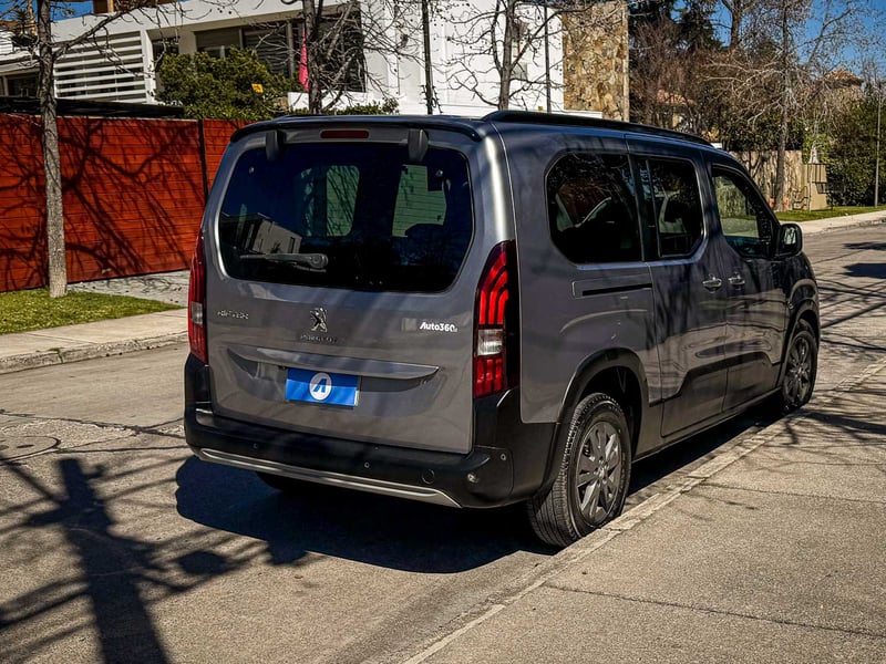 Peugeot Rifter BlueHDI 1.5 2024 - Imagen 4 de 20