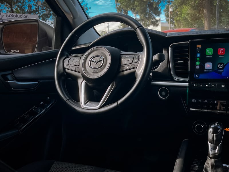Mazda BT-50 High 3.0 2023 - Imagen 11 de 20