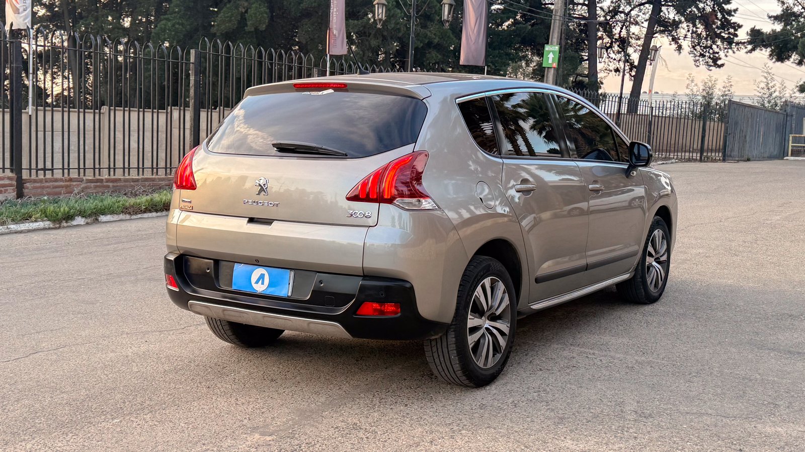 Peugeot 3008 Allure HDI 1.6 2017 - Imagen 4 de 20