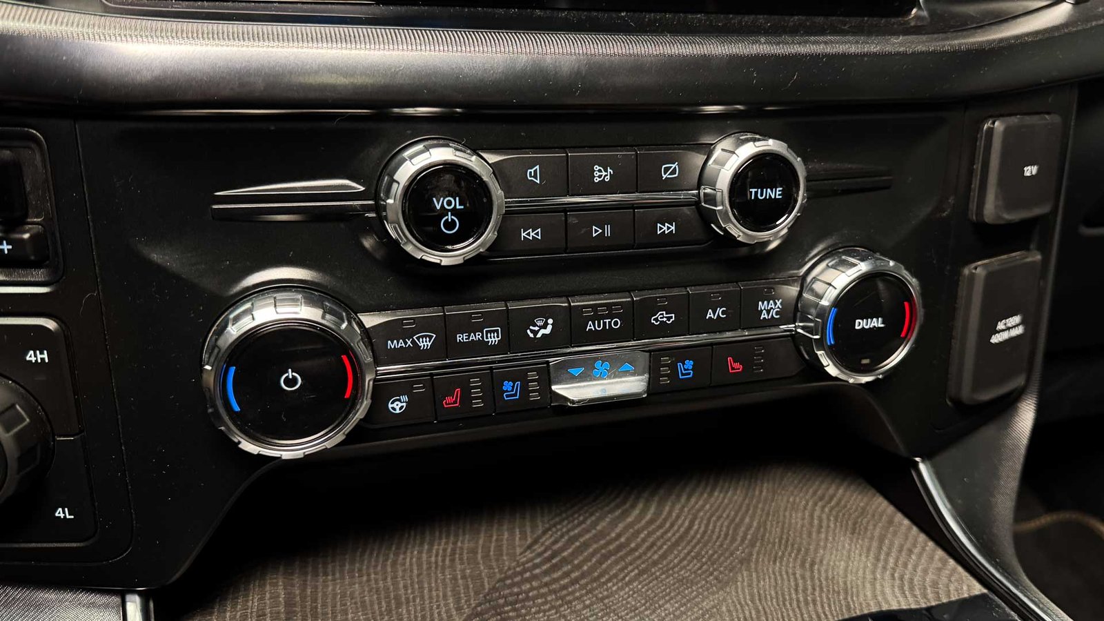 Ford F150 Platinum 3.5 2023 - Imagen 19 de 20