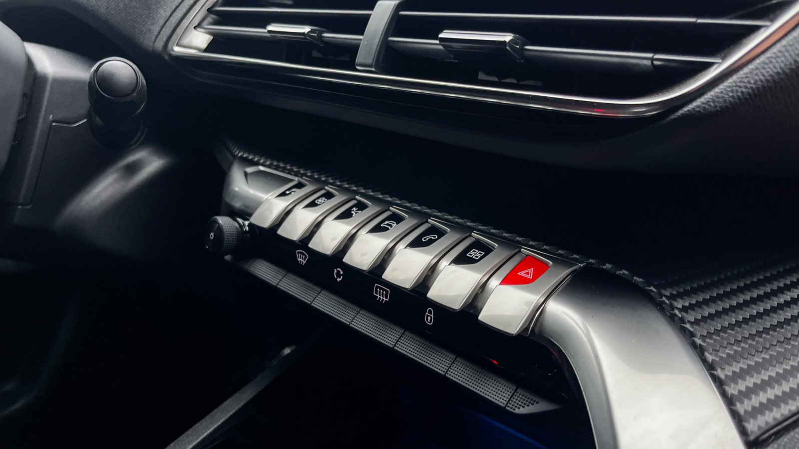 Peugeot 3008 Active Pack 1.2 2024 - Imagen 20 de 20