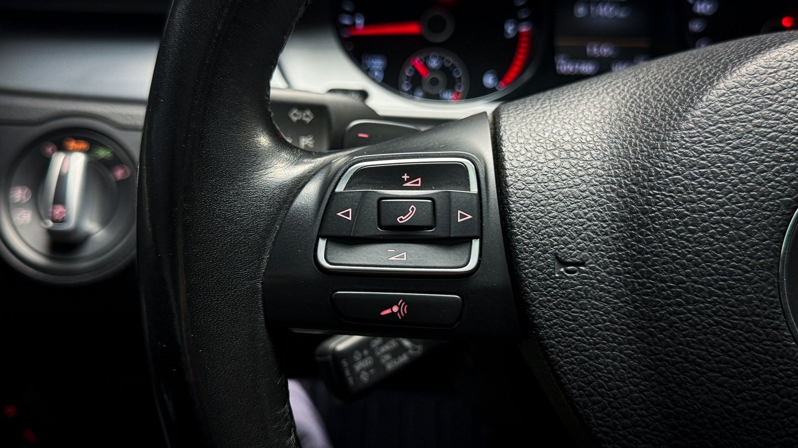 Volkswagen Passat CC TDI 2.0 AT 2018 - Imagen 9 de 20