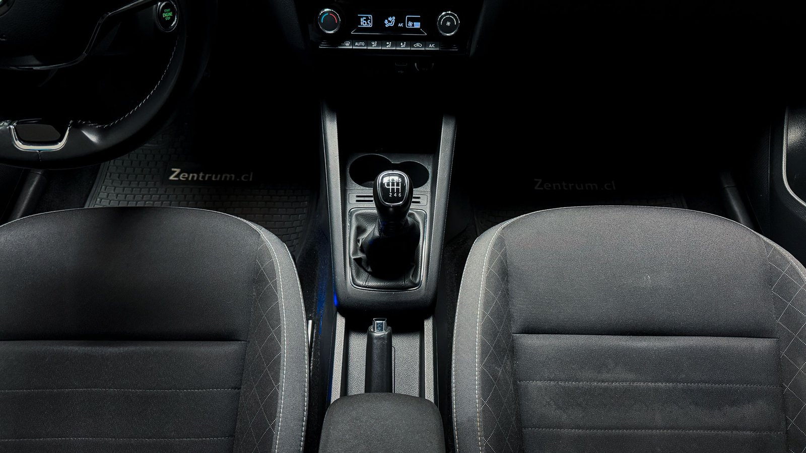 Skoda Fabia HB Ambition 1.0 2021 - Imagen 18 de 20