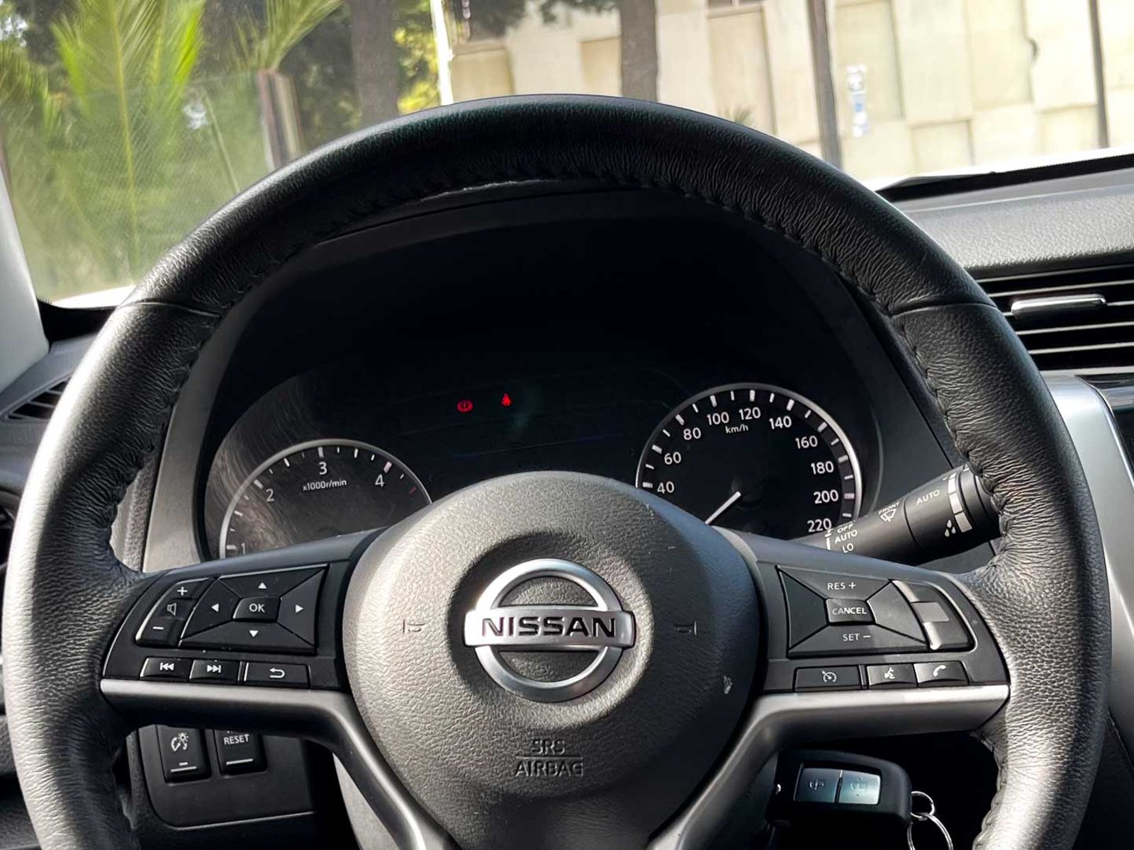 Nissan Navara XE MT 4x2 2.3 2021 - Foto 5 de 12