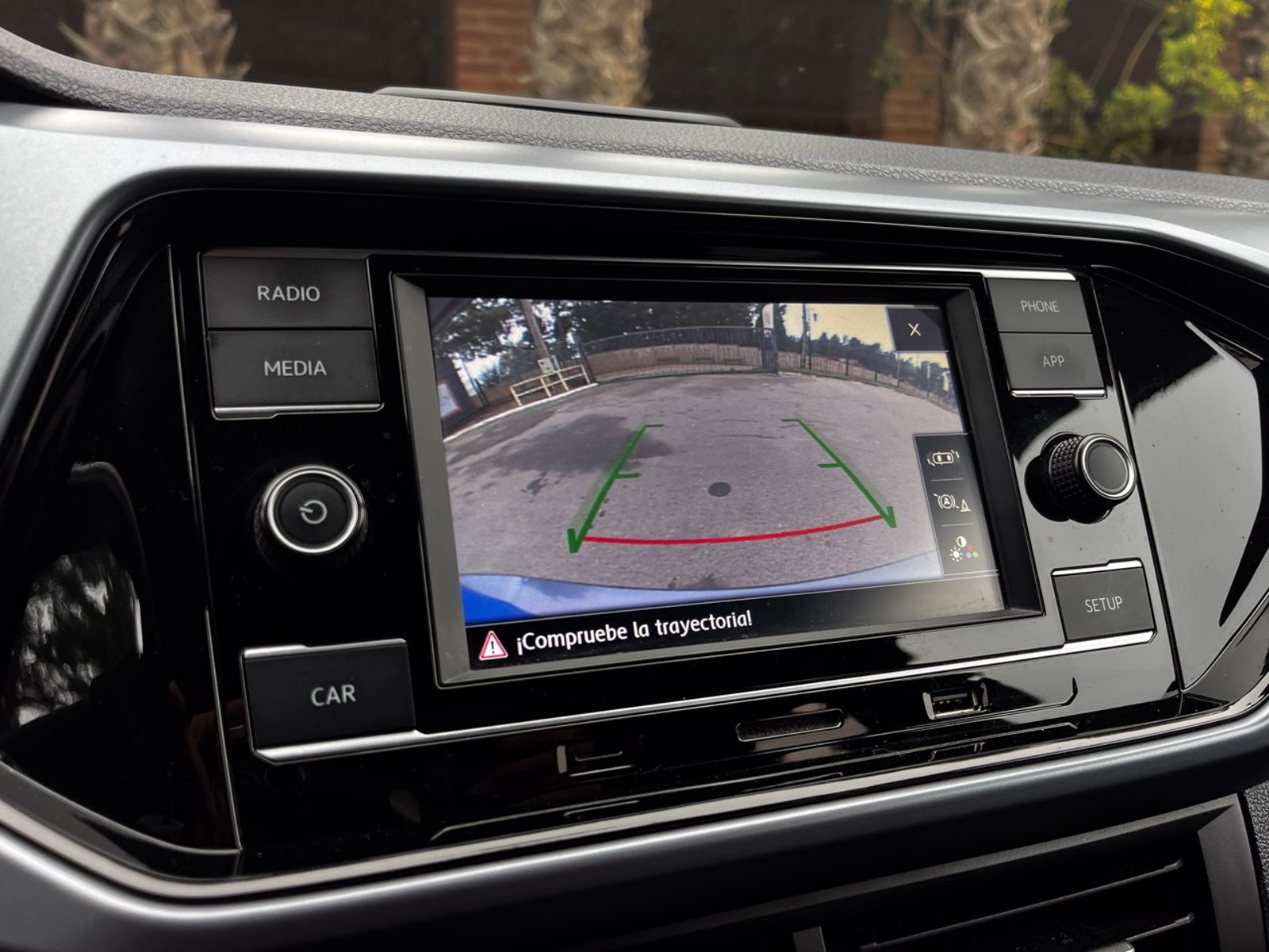 Volkswagen T-Cross Comfortline 1.6 2020 - Imagen 15 de 20