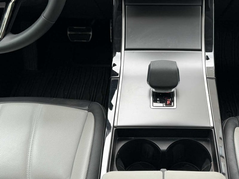 Land Rover Range Rover Evoque SE 2.0 2025 - Imagen 18 de 20