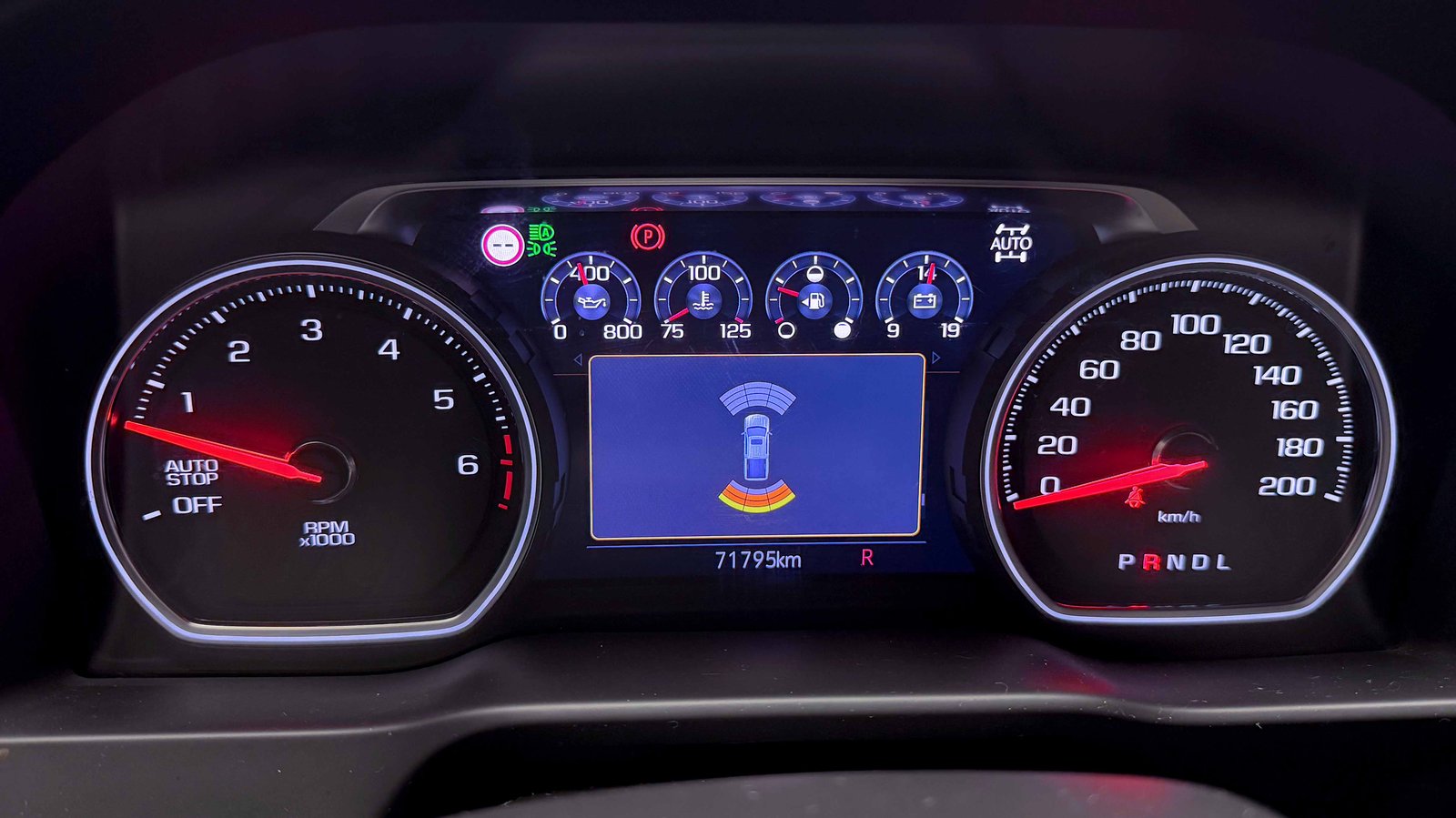 Chevrolet Silverado LTZ 5.3 2021 - Imagen 13 de 20