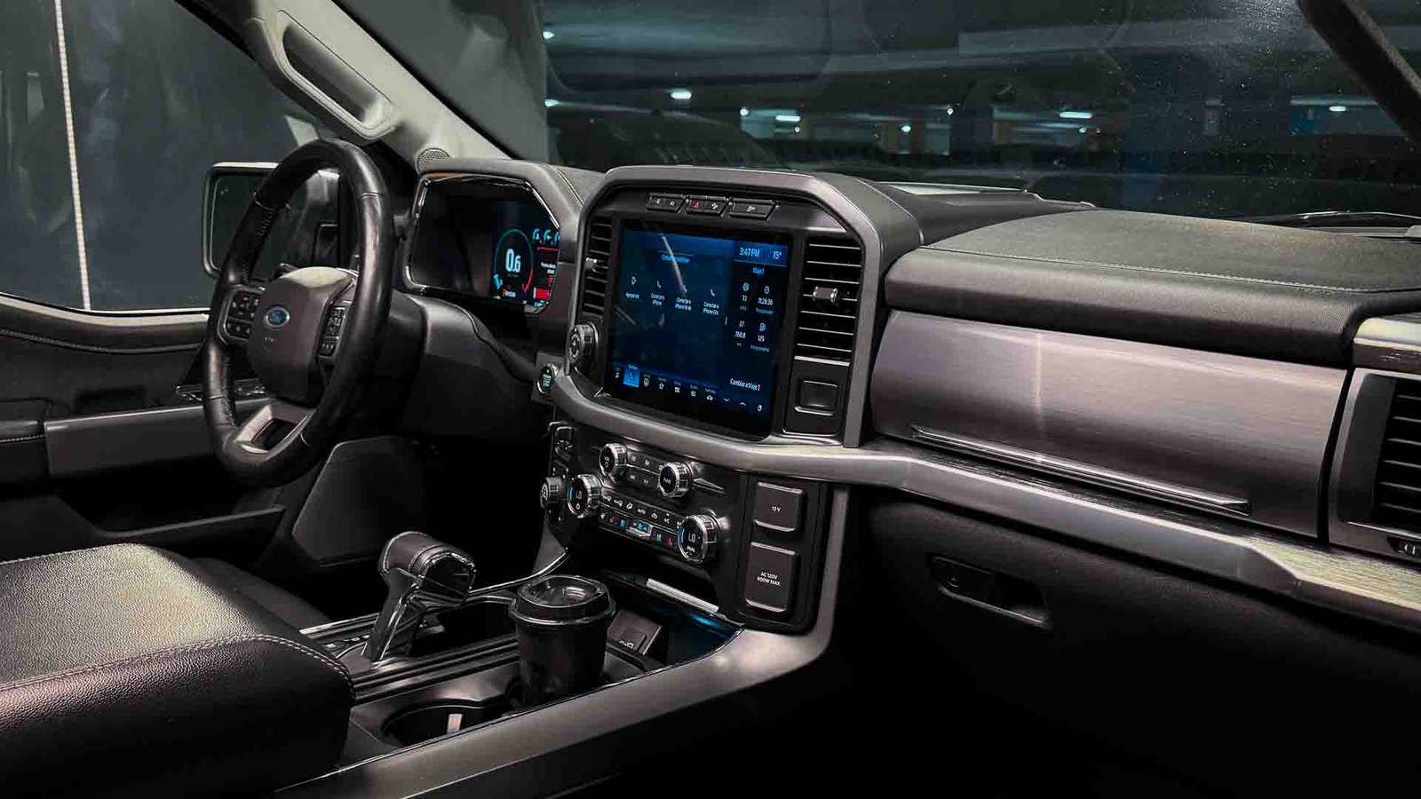 Ford F-150 Lariat Luxury 4WD 2022 - Imagen 15 de 20
