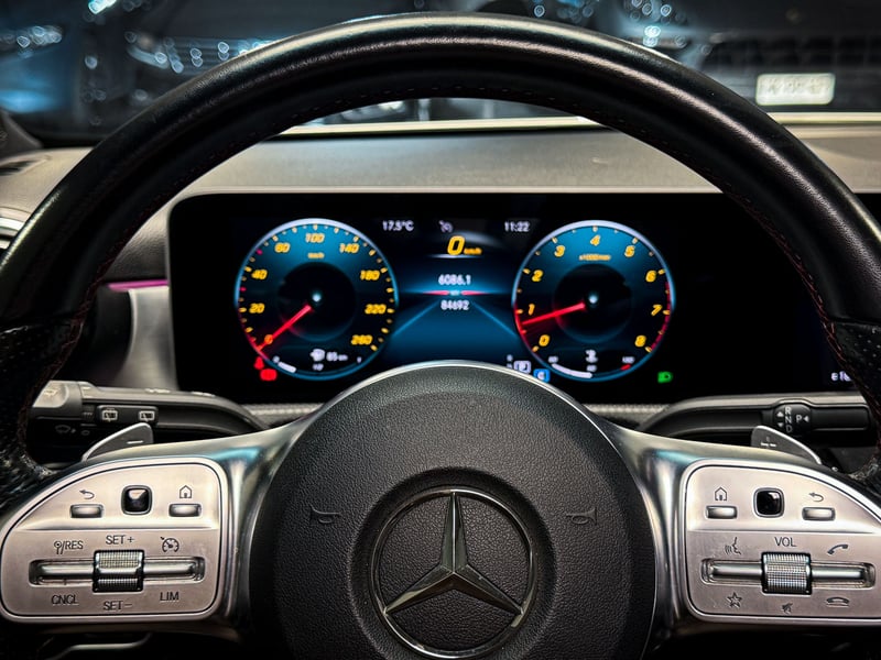 Mercedes-Benz A250 AMG Line 2.0 2019 - Imagen 7 de 20