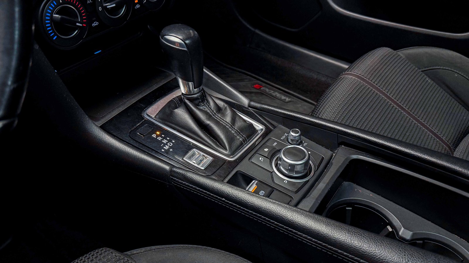 Mazda 3 V Sport HB 2.0 2018 - Imagen 20 de 20