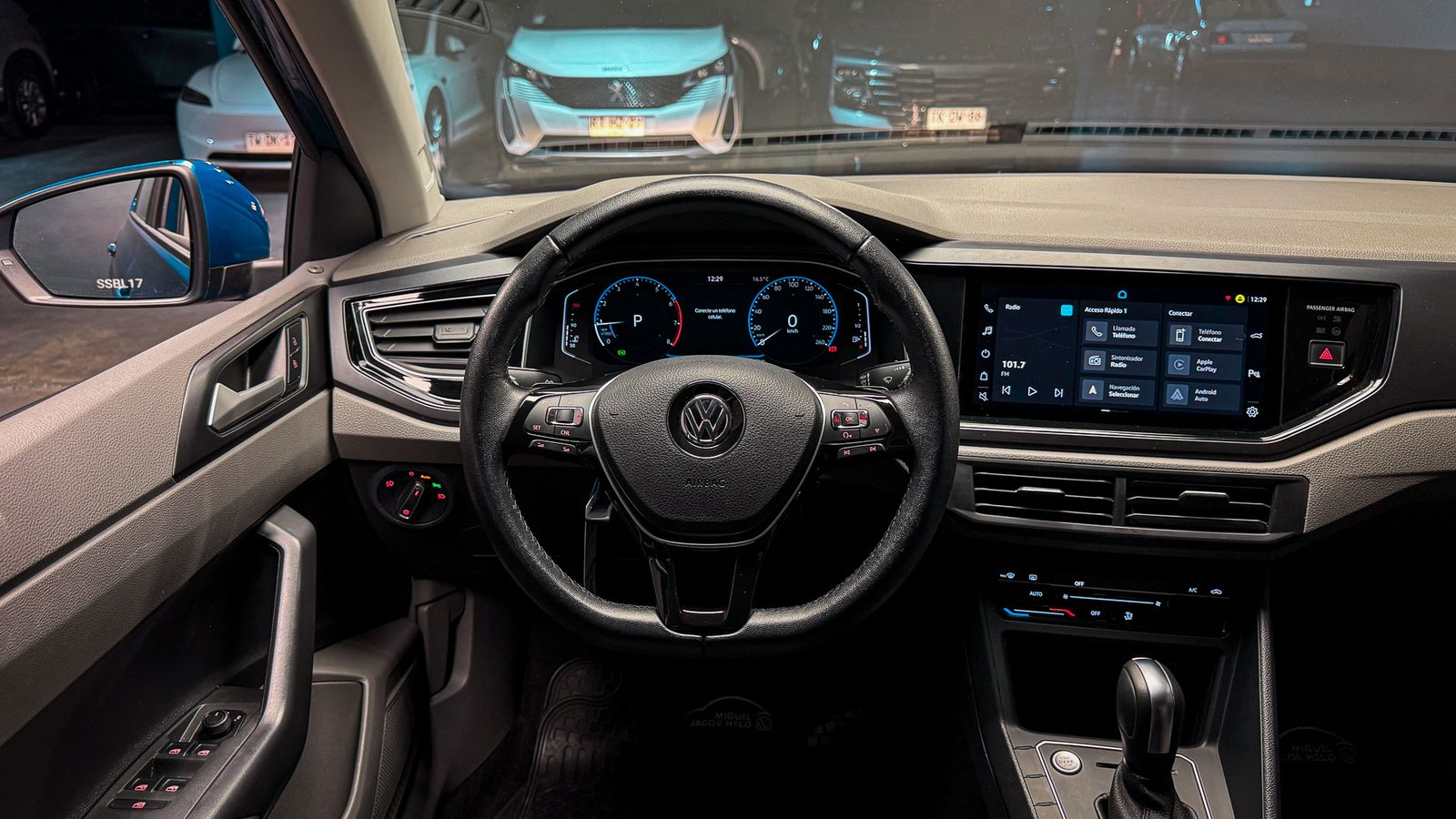 Volkswagen Polo Highline 1.6 2023 - Imagen 12 de 20