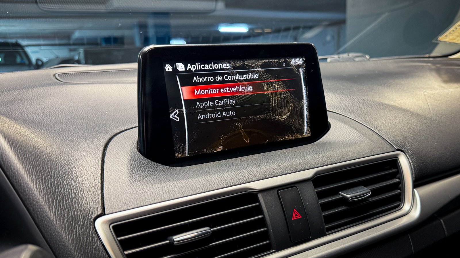 Mazda 3 V 2.0 2019 - Imagen 16 de 20