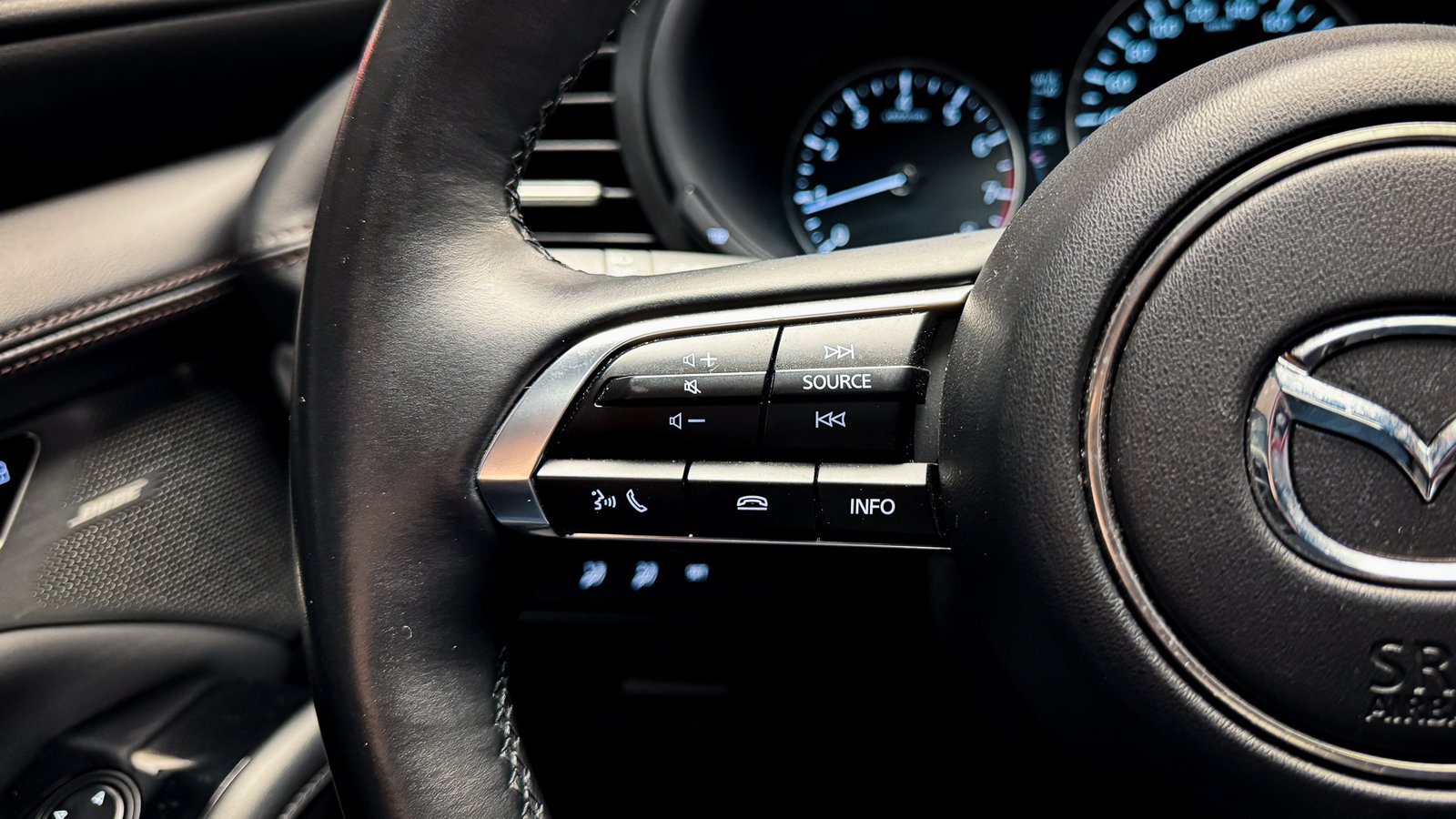 Mazda 3 High 2.5 2024 - Imagen 9 de 20