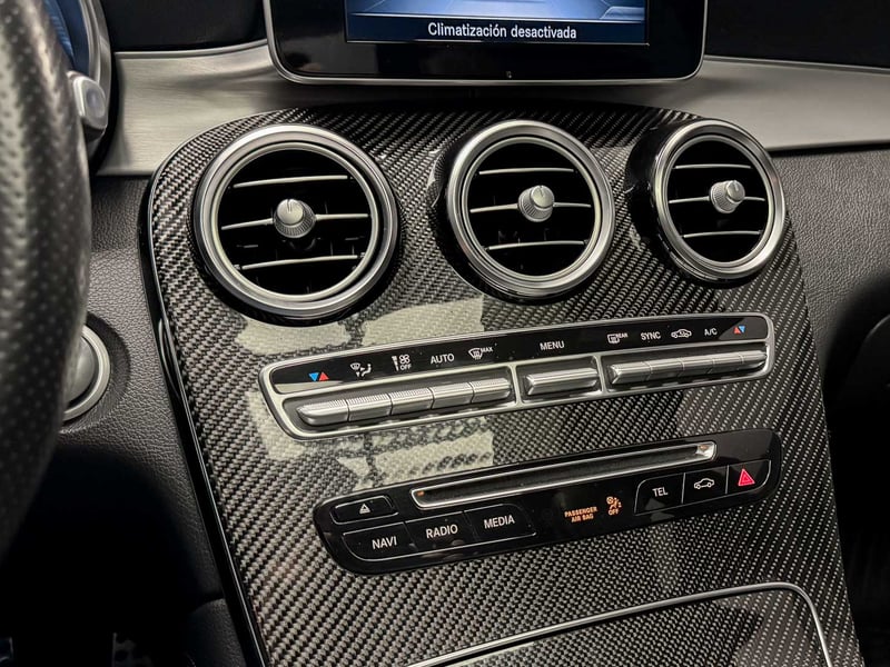 Mercedes-Benz GLC 300 Coupé AMG Line 2019 - Imagen 19 de 20