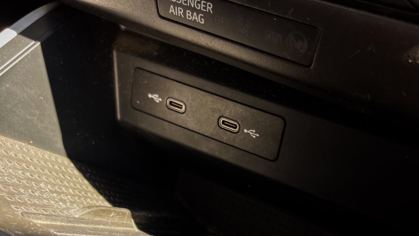SEAT Arona Style AT 1.0T 2023 - Imagen 19 de 20