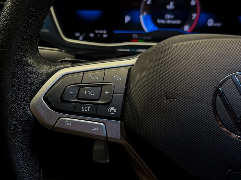 Volkswagen T-Cross Comfortline 2024 - Imagen 9 de 20