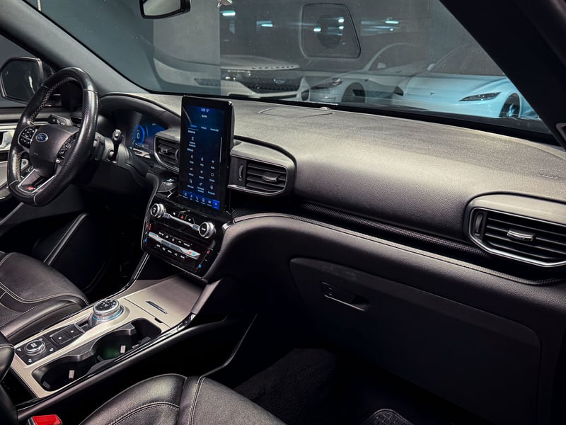 Ford Explorer ST 4WD 2023 - Imagen 13 de 20