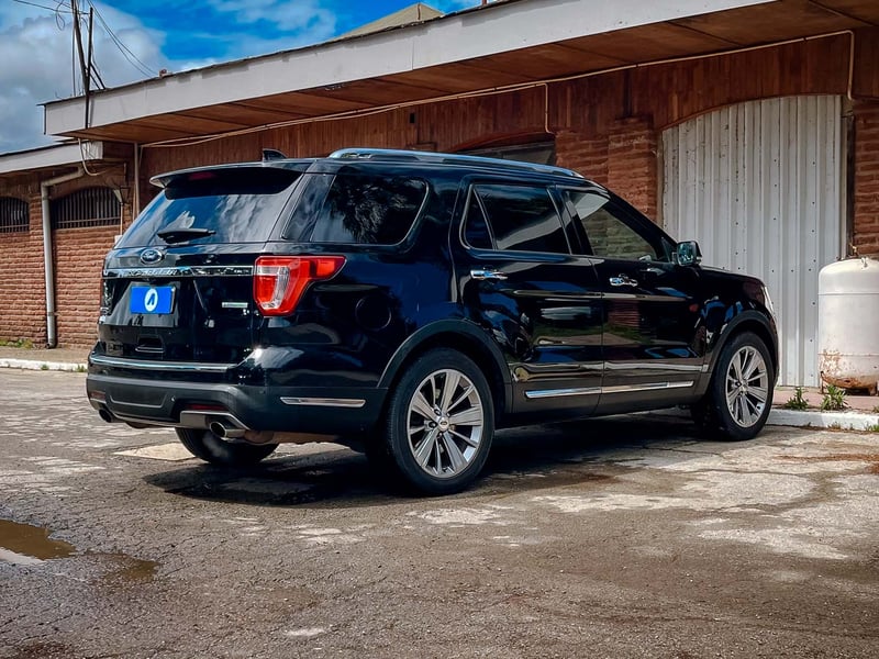 Ford Explorer Ecoboost Limited 2.3 2019 - Imagen 4 de 20