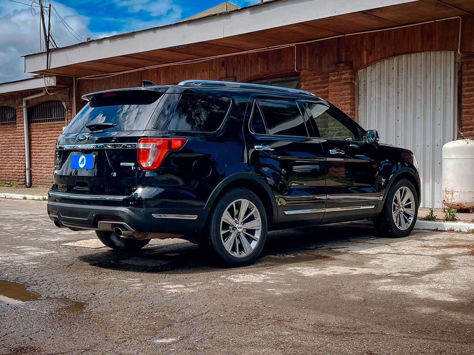 Ford Explorer Ecoboost Limited 2.3 2019 - Foto 4 de 20