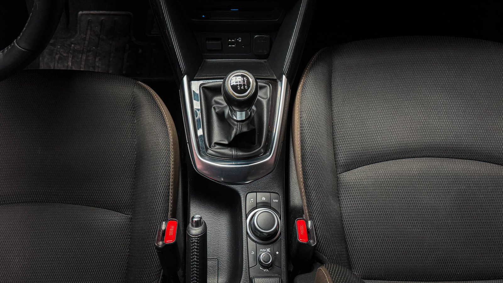 Mazda 2 SPORT 1.5 V HB 2021 - Imagen 19 de 20
