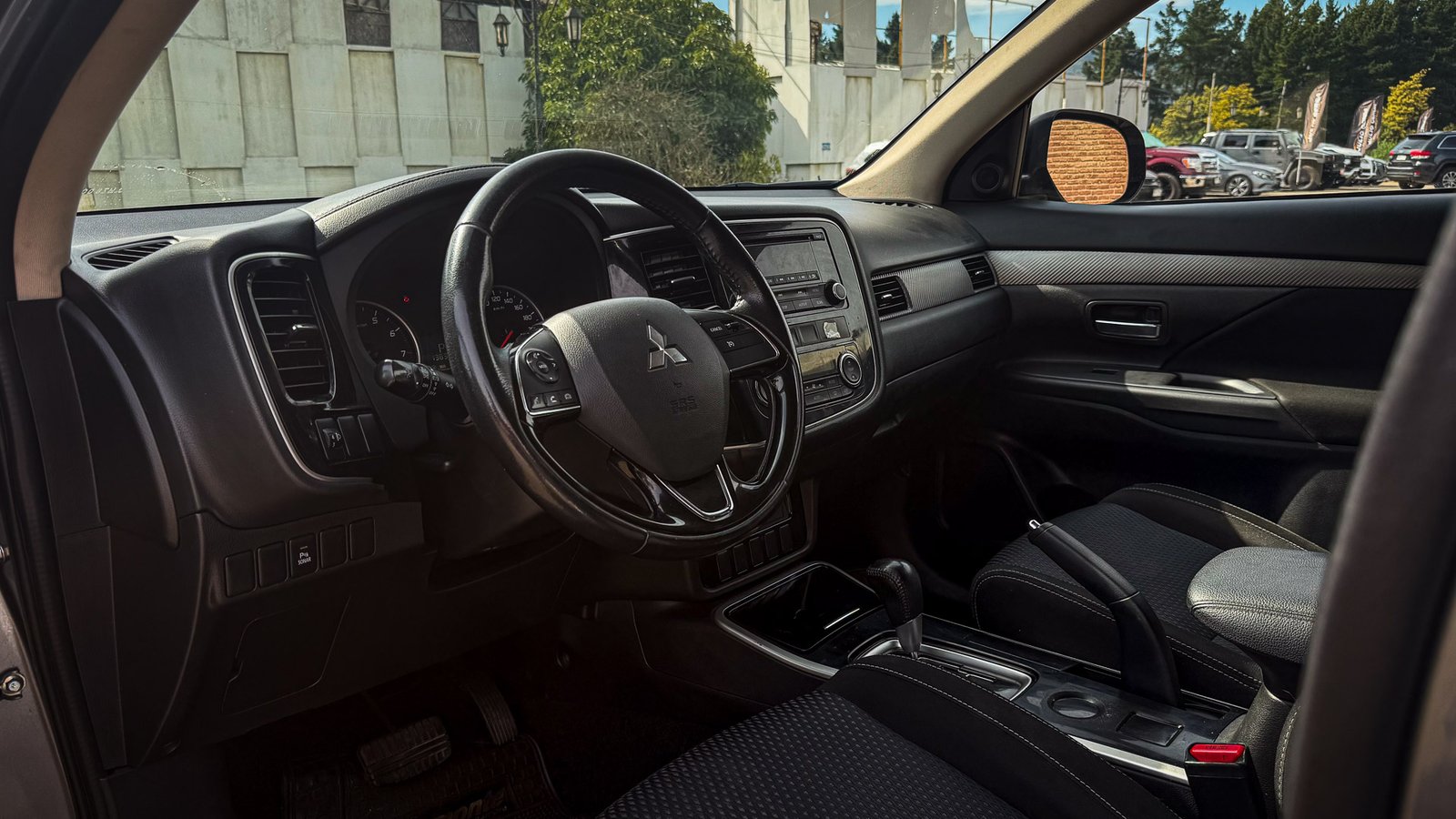 Mitsubishi Outlander GL AT 2018 - Imagen 10 de 20