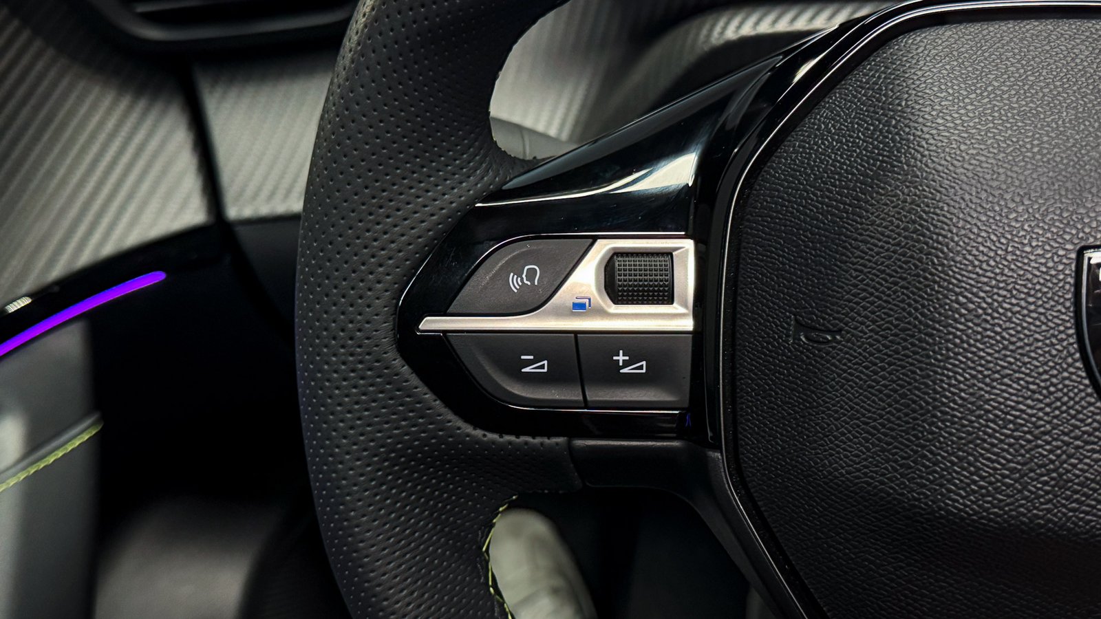 Peugeot 2008 GT Hybrid AT 1.2 2026 - Imagen 9 de 20