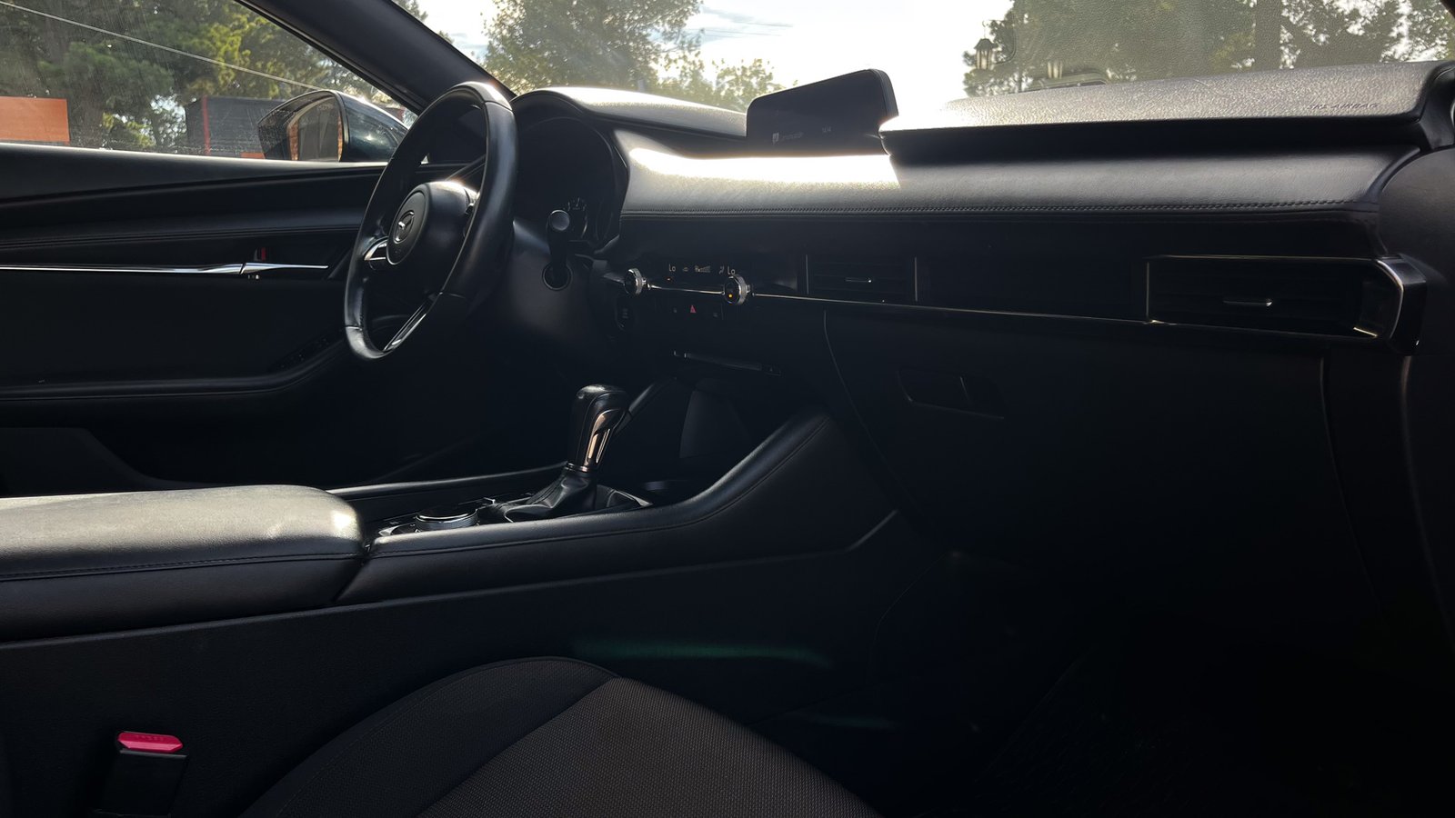 Mazda 3 V Sport HB 2.0 2021 - Imagen 13 de 20