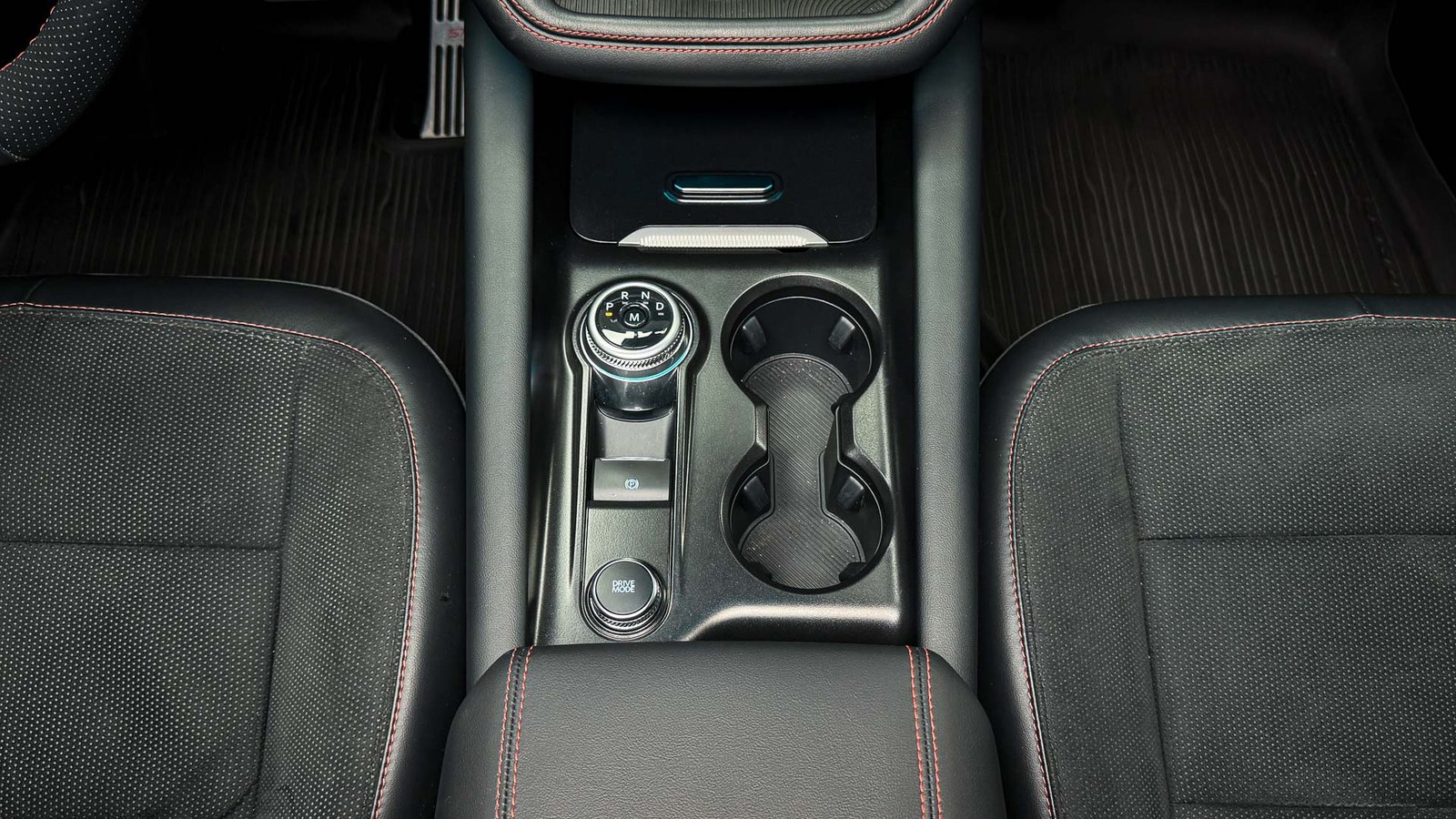 Ford Explorer ST 4WD 2025 - Imagen 19 de 20