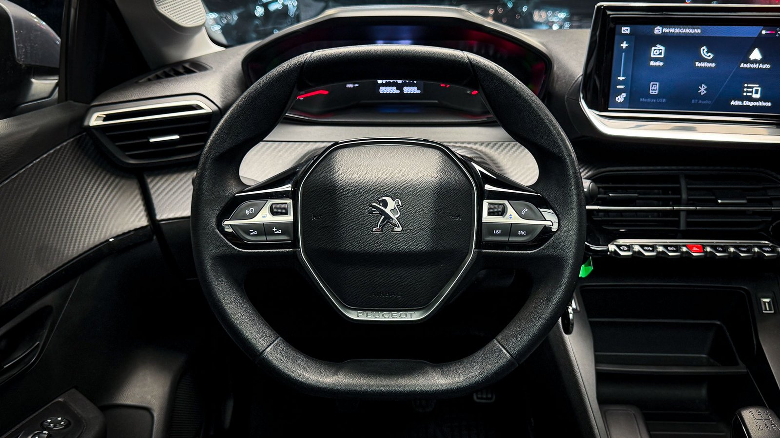 Peugeot 208 Style Puretech 1.2 2023 - Imagen 13 de 20