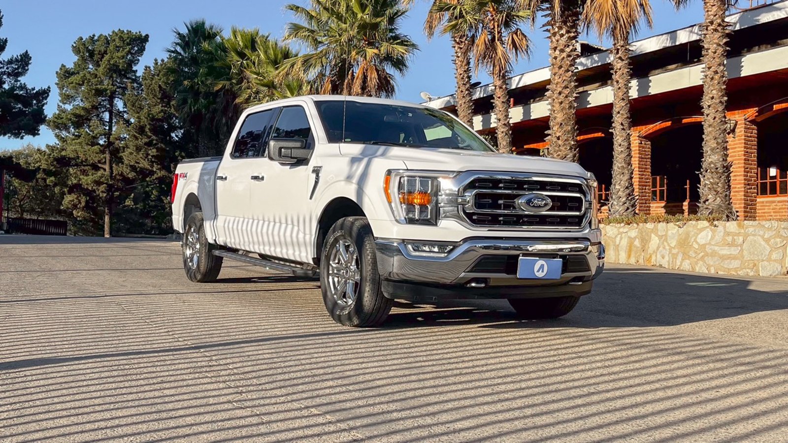 Ford F-150 XLT DC 4X4 5.0 2021 - Imagen 5 de 20