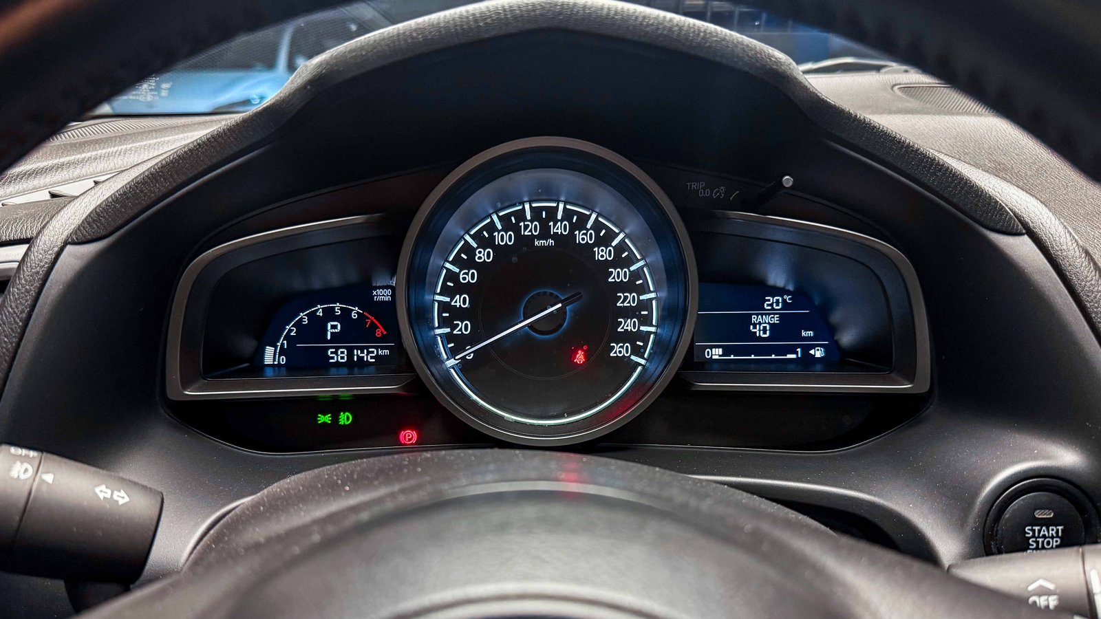 Mazda 3 V Sport HB 2.0 2018 - Imagen 8 de 20