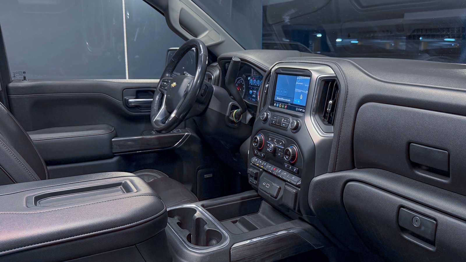 Chevrolet Silverado LTZ 5.3 2021 - Imagen 16 de 20