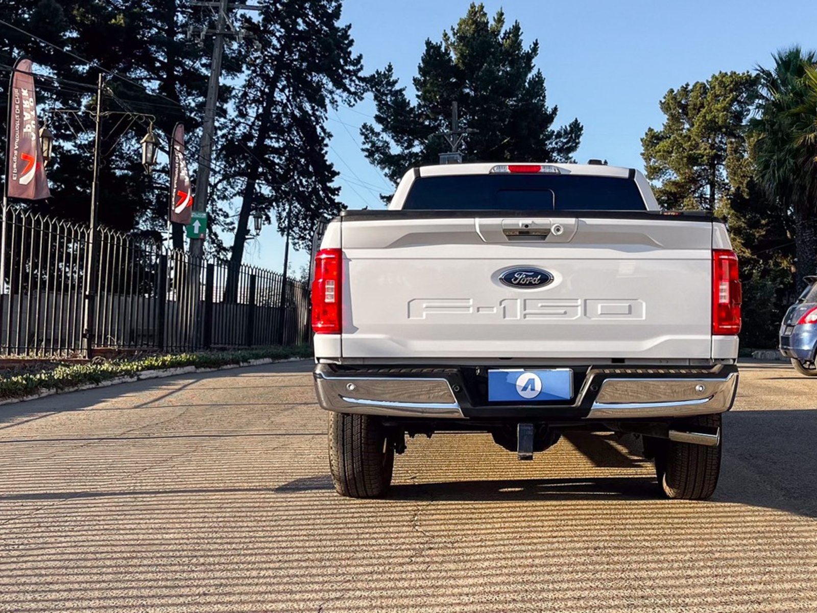 Ford F-150 XLT DC 4X4 5.0 2021 - Foto 3 de 20