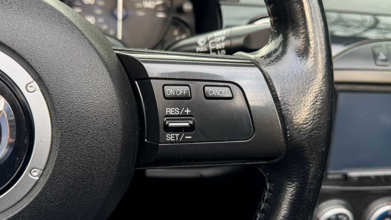 Mazda MX-5 Convertible 2.0 2015 - Imagen 10 de 18
