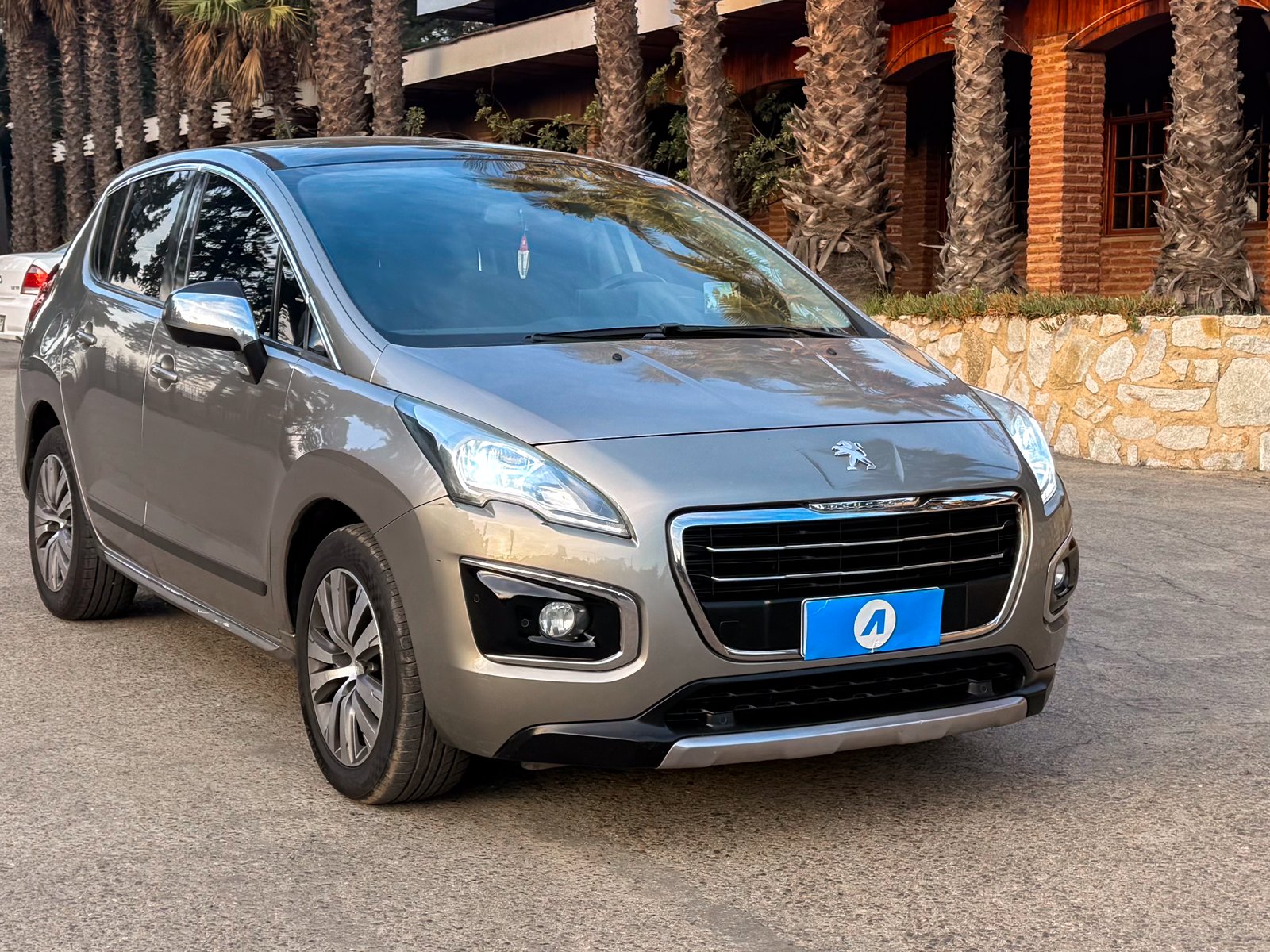 Peugeot 3008 Allure HDI 1.6 2017 - Foto 5 de 20