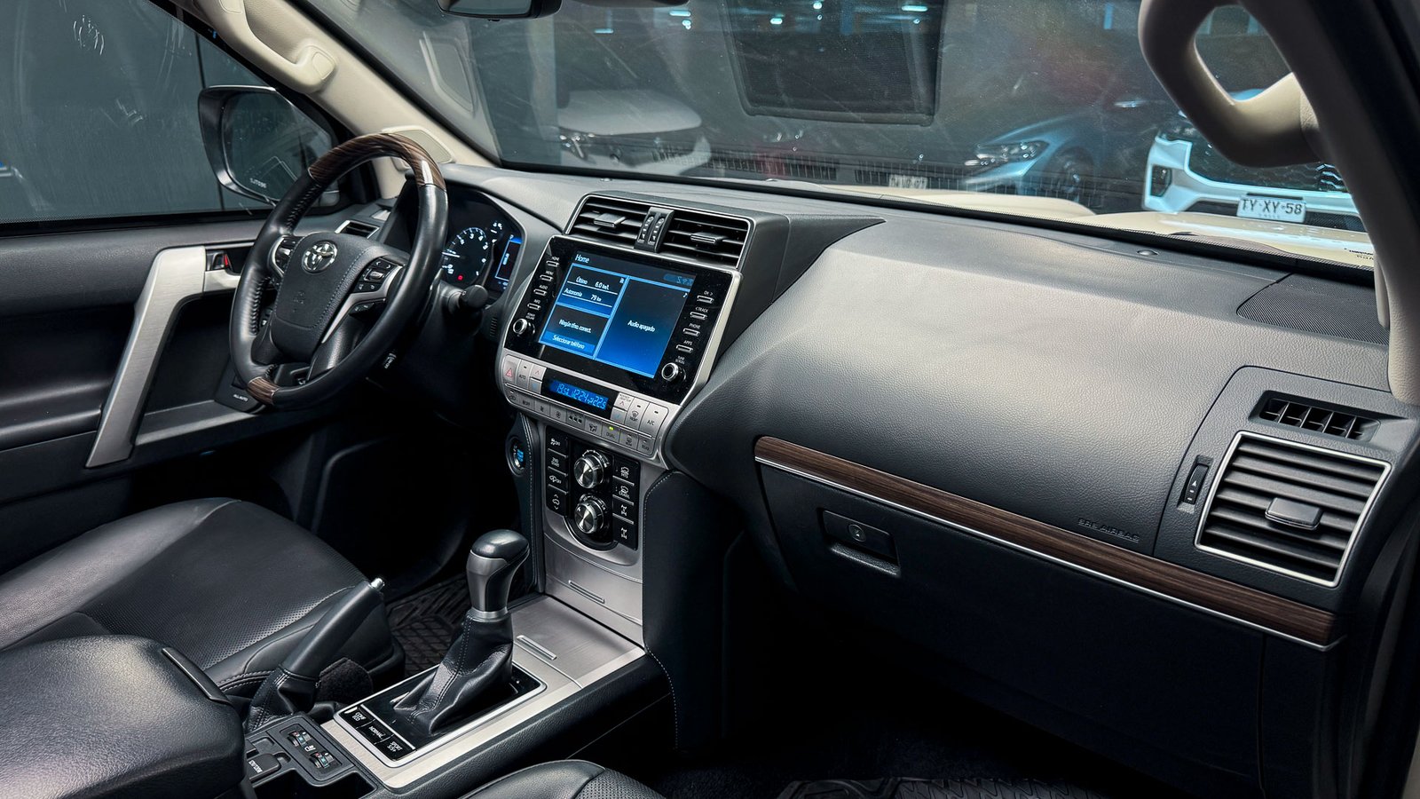Toyota Land Cruiser Prado VXL Blindada 4X4 4.0 2023 - Imagen 14 de 20