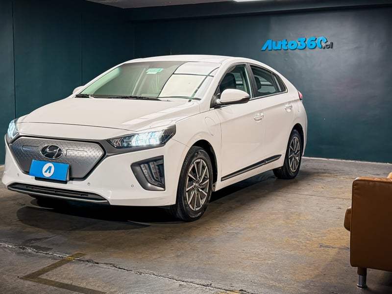 Hyundai Ioniq EV AT 2022