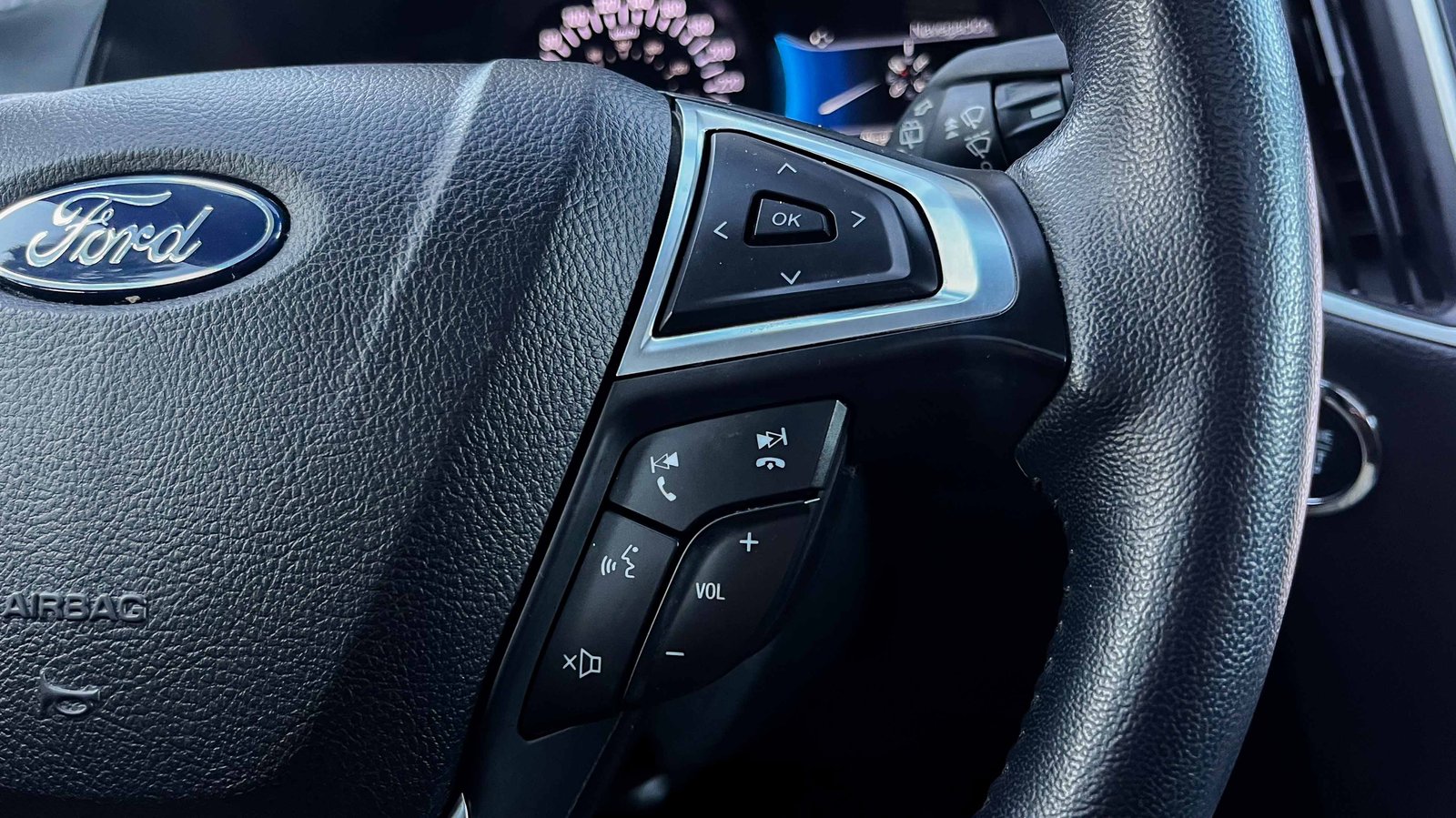 Ford Edge SEL AWD 2.0 2024 - Imagen 9 de 20