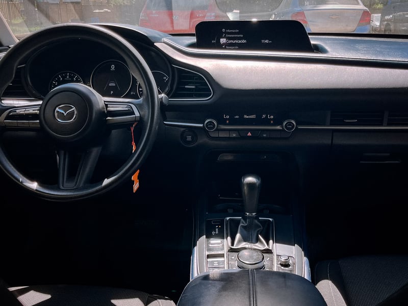 Mazda CX-30 S 2.0 2022 - Imagen 12 de 20