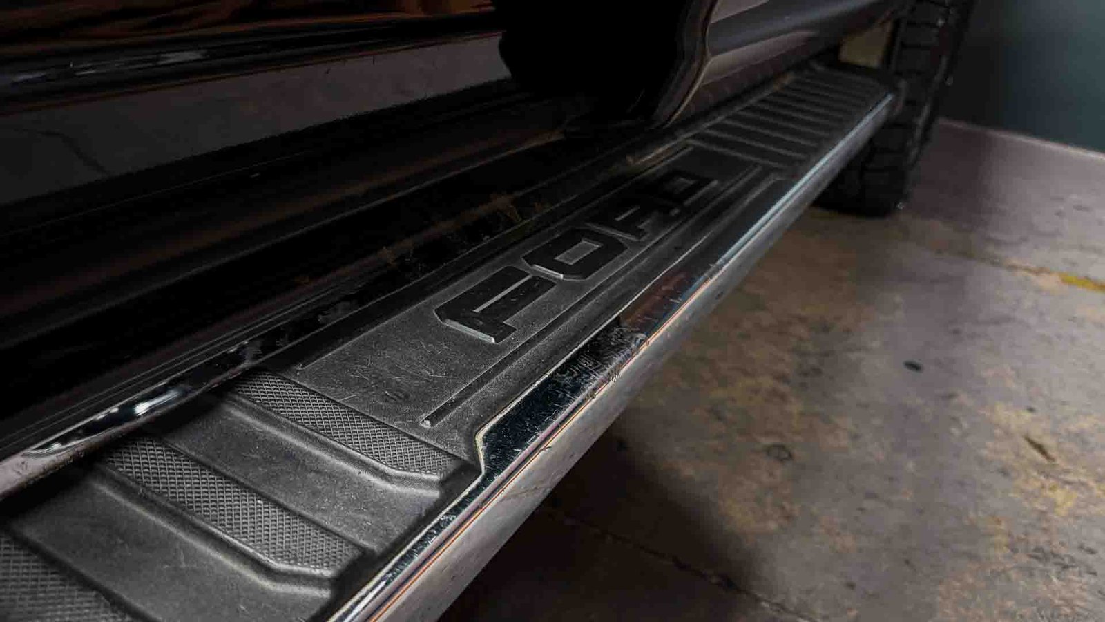 Ford F-150 Lariat Luxury 4WD 2022 - Imagen 8 de 20