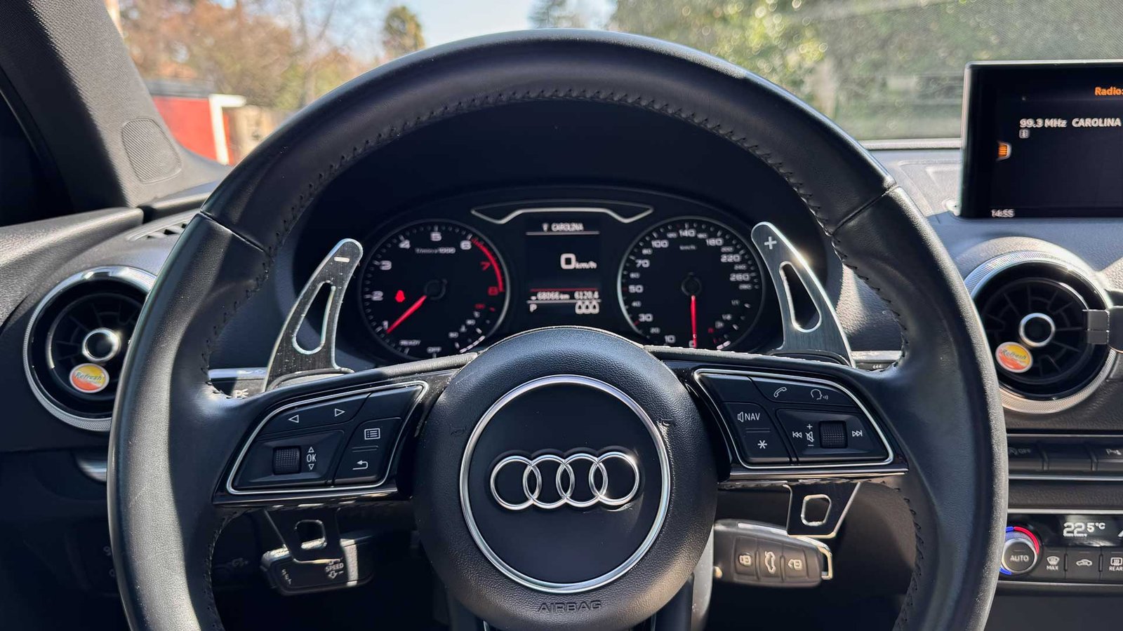 Audi A3 Sport Sline 1.4 2018 - Imagen 6 de 15