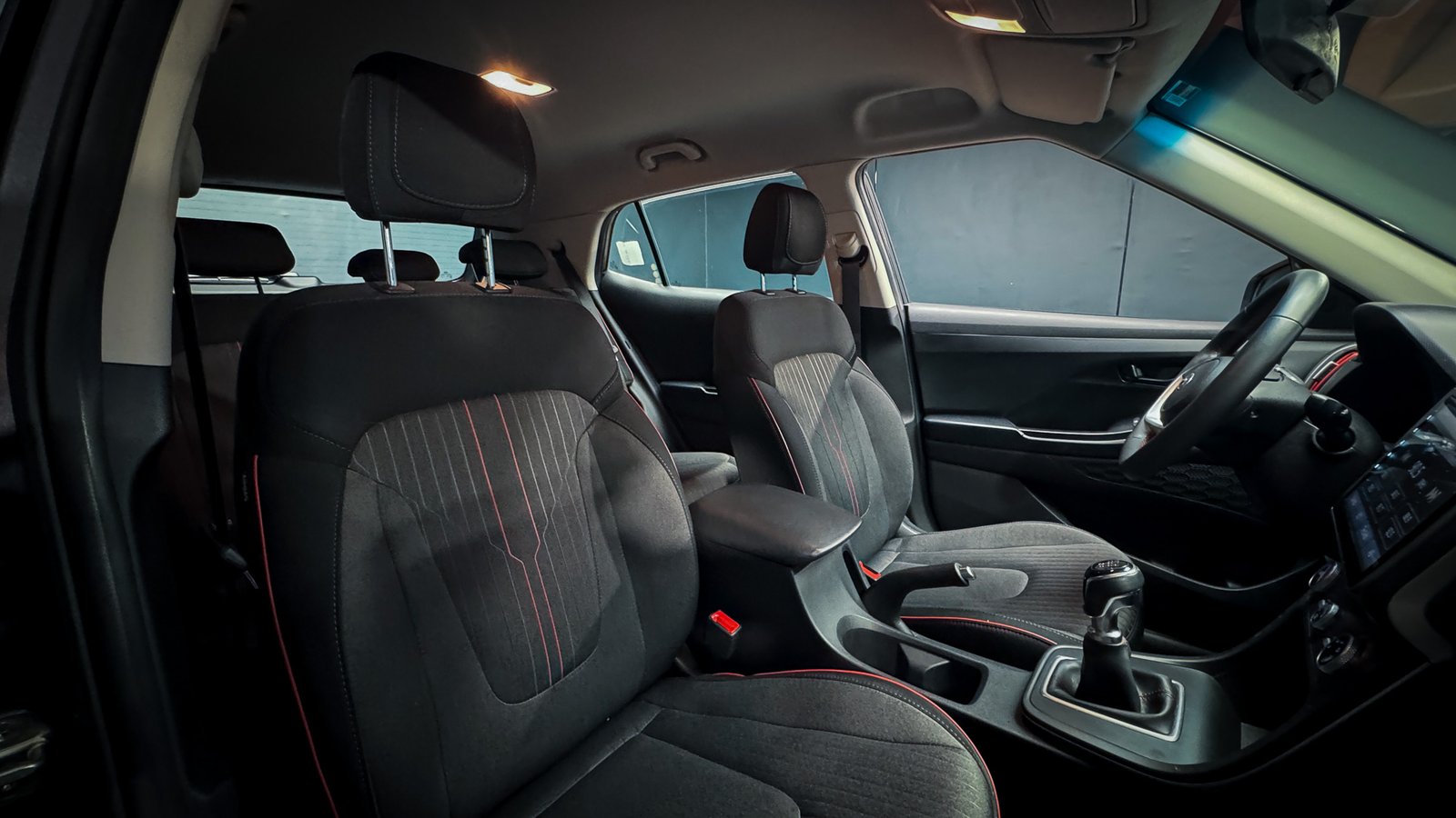 Hyundai Creta Plus MT 2022 - Imagen 20 de 20