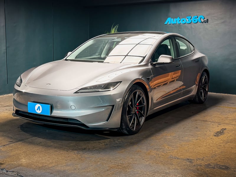 Tesla Model 3 Performance AWD 2025