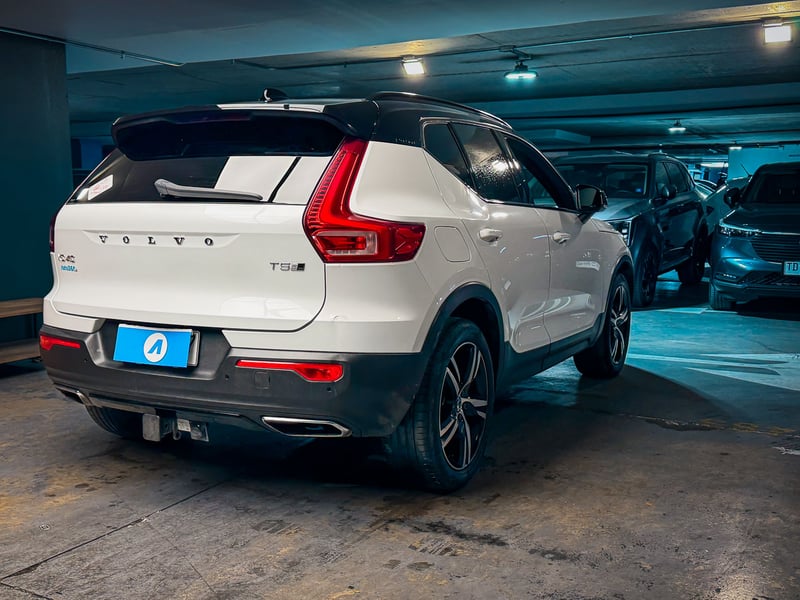 Volvo XC40 T5 R-Design 2.0 2020 - Imagen 4 de 20